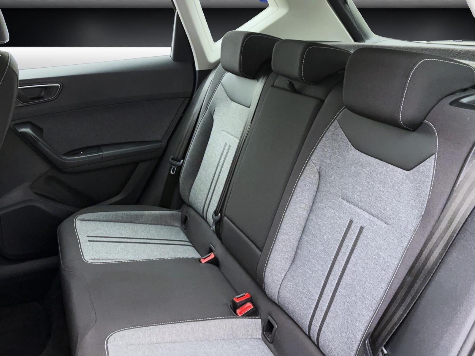 Seat Ateca 2.0 TDI StyleBEATS Navi AHK LED ParkAssist