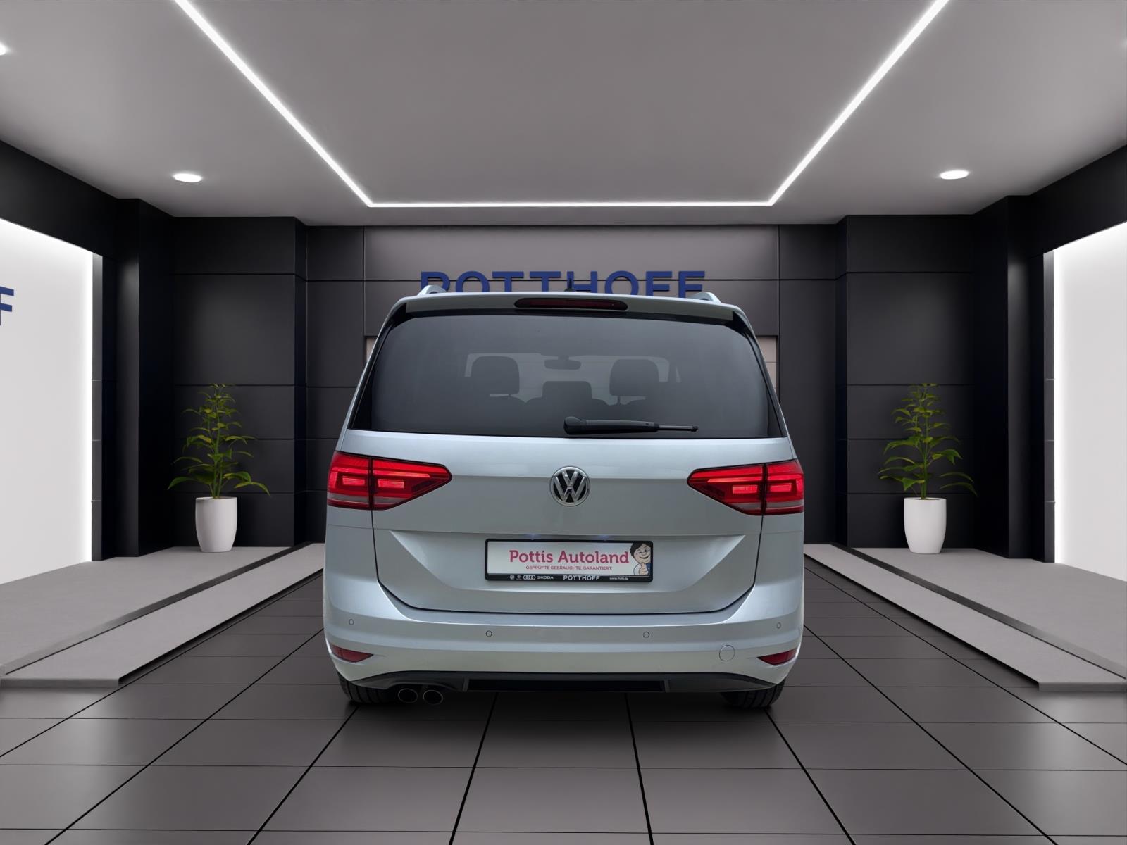 Volkswagen Touran 2.0 TDI DSG JoinPano AHK ACC PDC Navi Sitzhzg