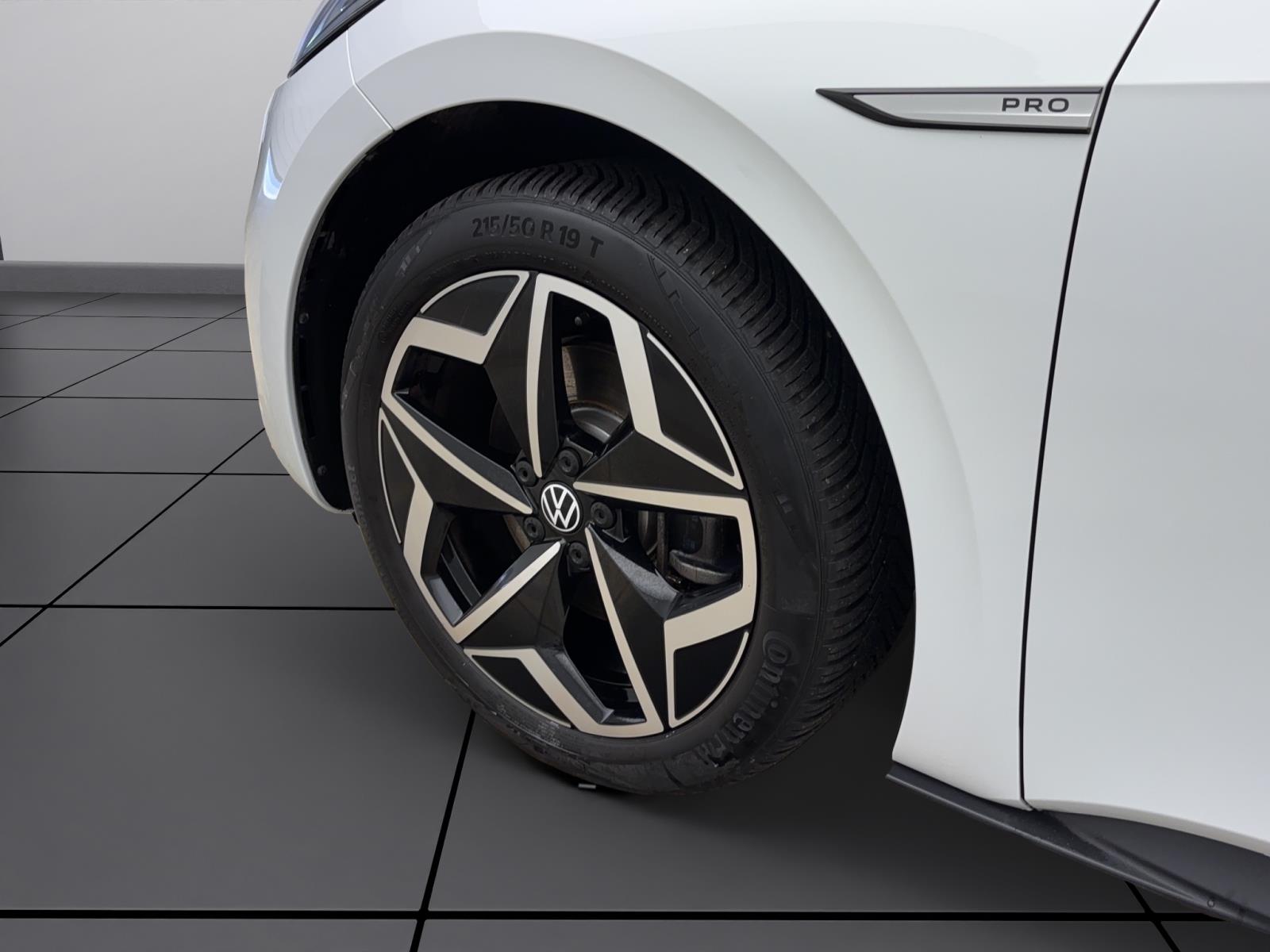 Volkswagen ID.3 Pro PerformanceWärmepumpe ACC PDC Kamera IQ.Light
