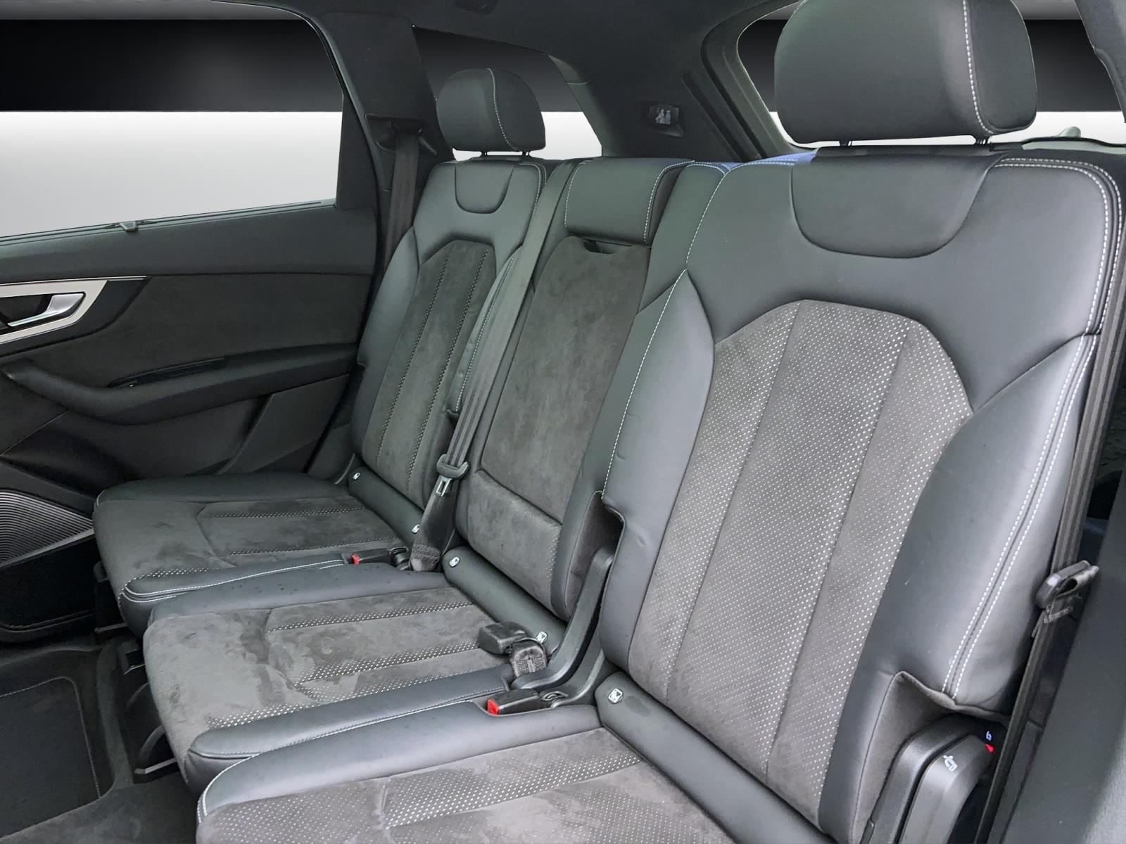 Audi Q7 50 TDI q S line 7-Sitzer Pano AHK PDC Kamera LED B&O