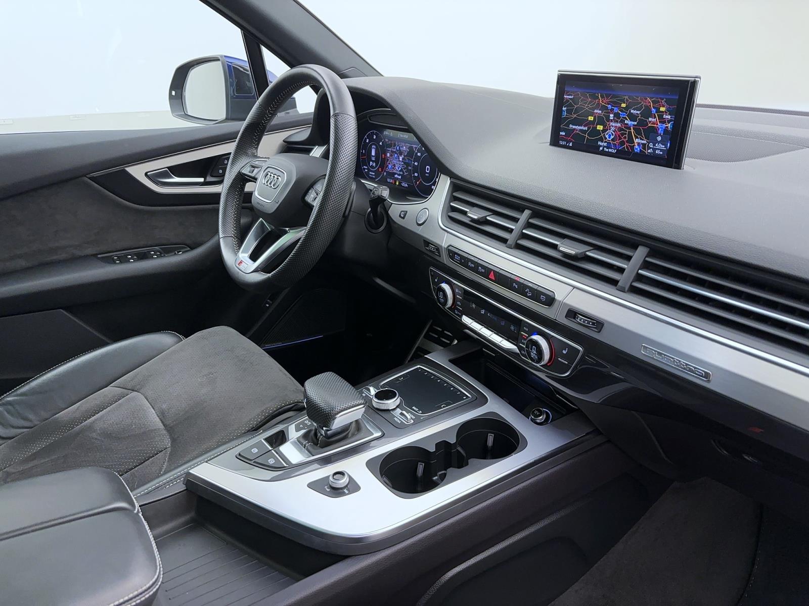 Audi Q7 50 TDI q S line 7-Sitzer Pano AHK PDC Kamera LED B&O