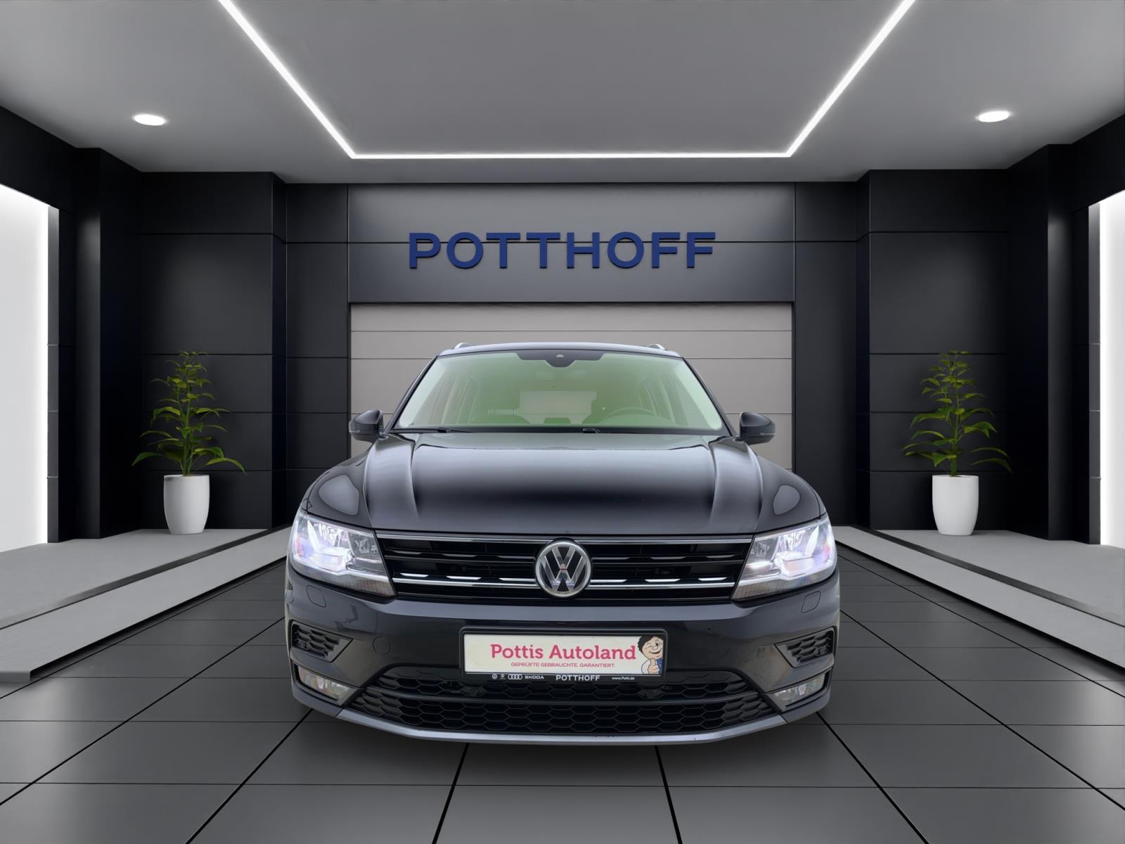 Volkswagen Tiguan 1.5 TSI COMFORTLINE NAVI AHK SITZHZG
