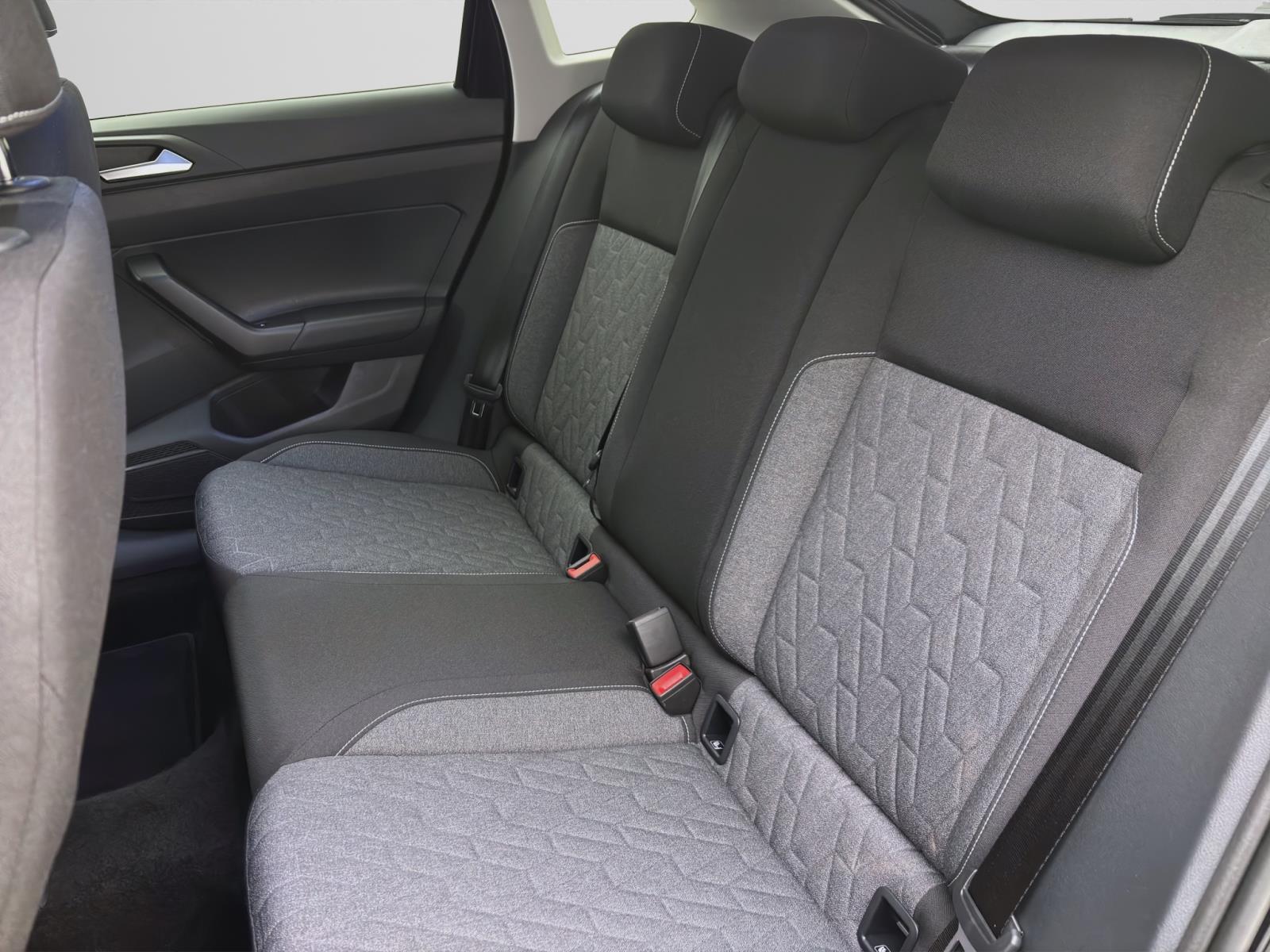 Volkswagen Taigo 1.0 TSI MOVE KAMERA LED IQ.DRIVE ACC