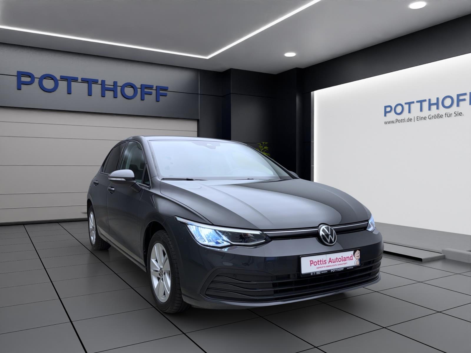 Volkswagen Golf 8 2.0 TDI Life Navi LED ACC Sitzhzg FrontAssist