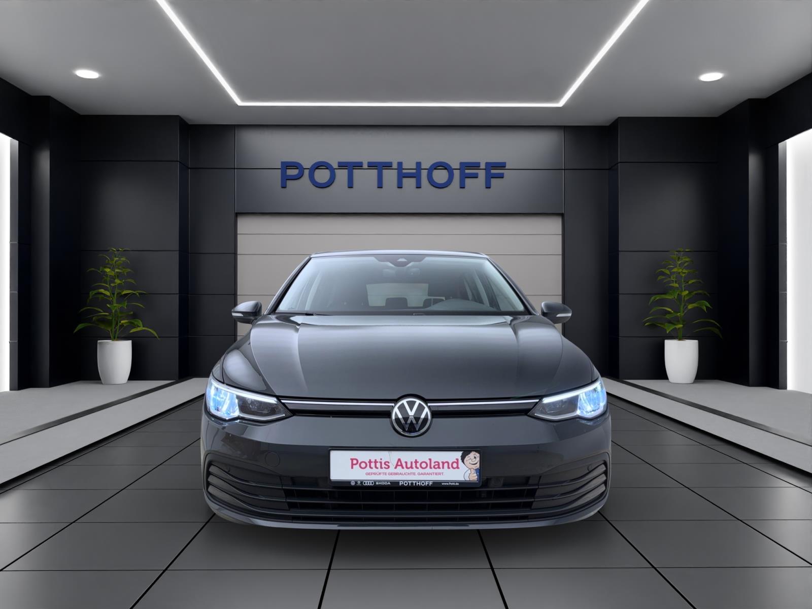 Volkswagen Golf 8 2.0 TDI Life Navi LED ACC Sitzhzg FrontAssist