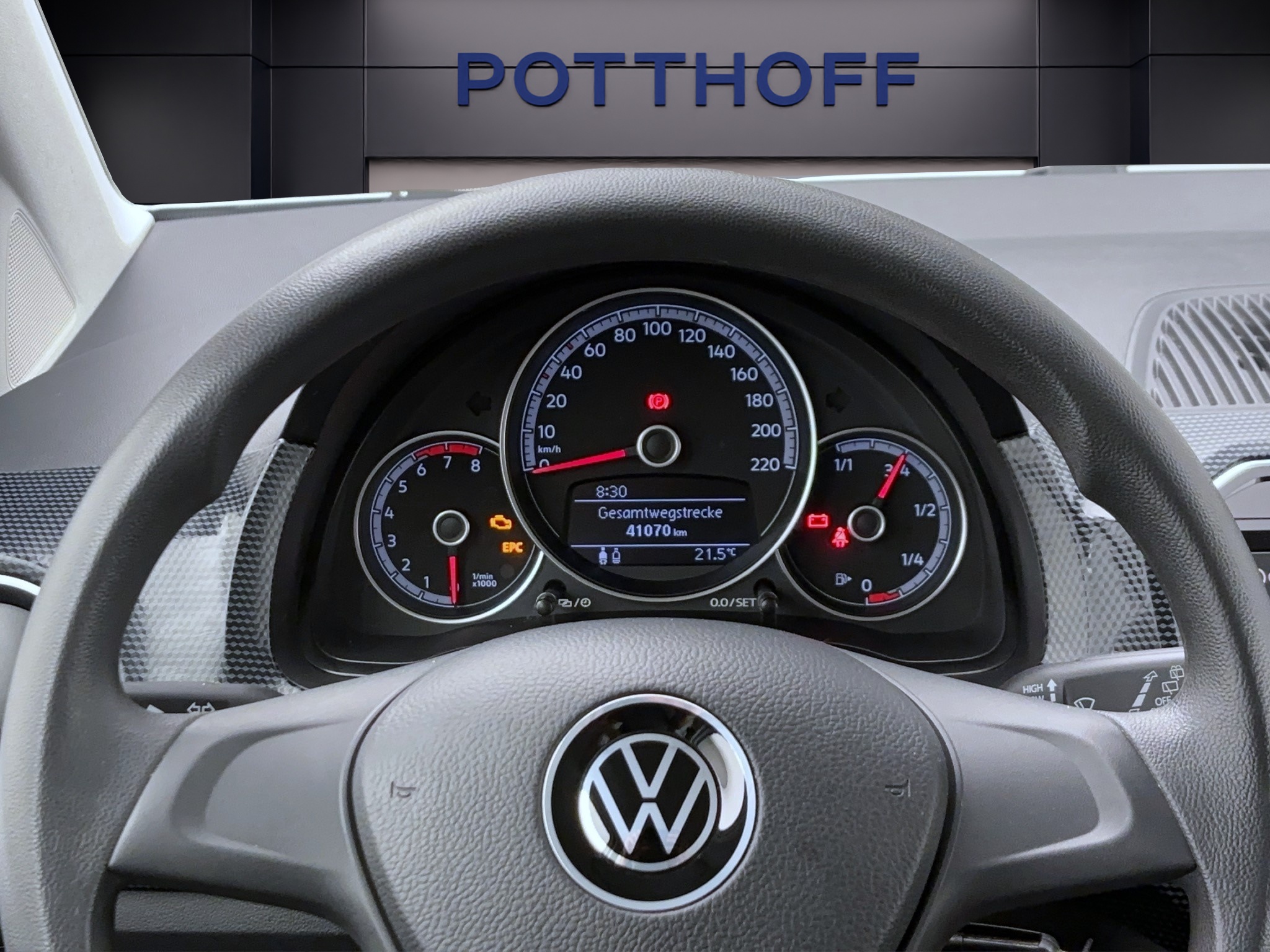 Volkswagen up! 1.0 TSI move up!Klima DAB+ USB