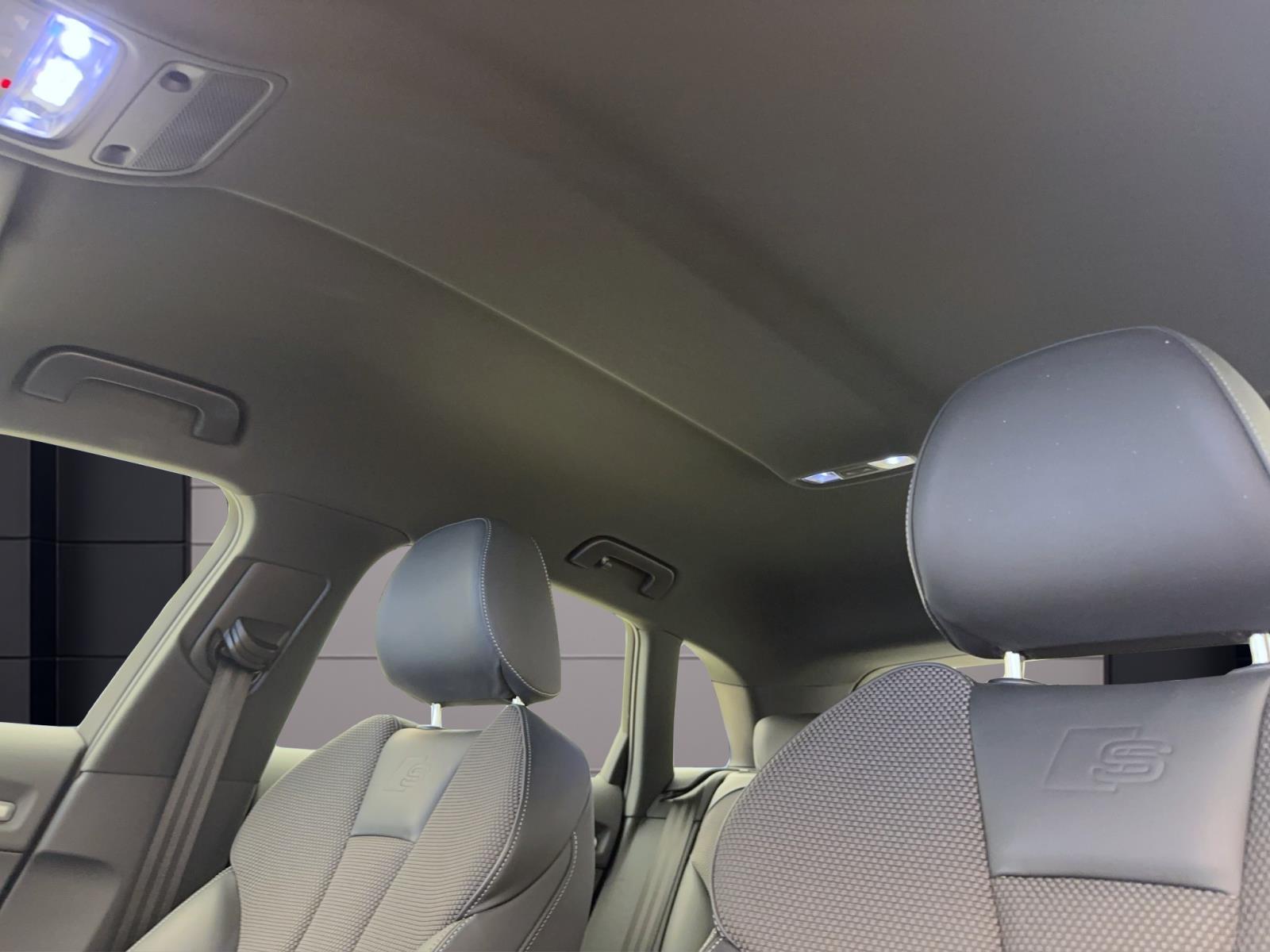 Audi A3 Sportback 40 e-tron sportPDC LED Navi Sitzhzg Tempo