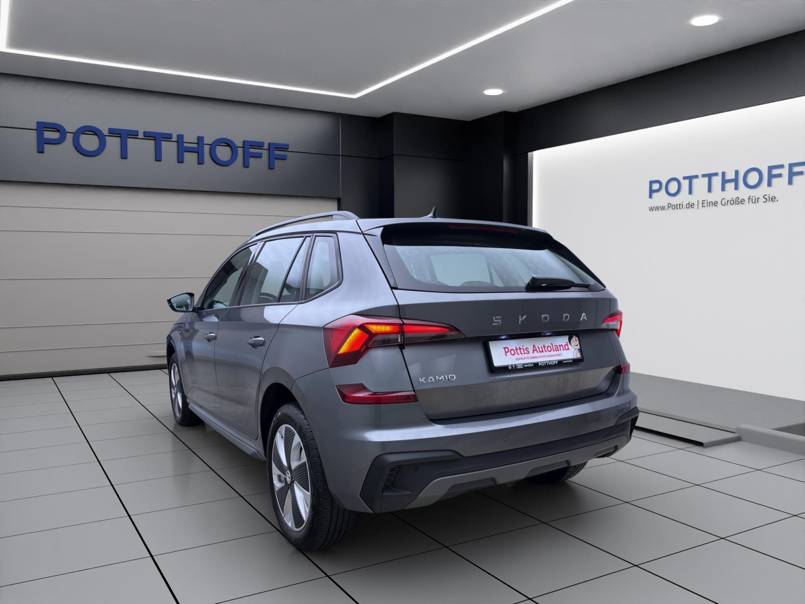 Skoda Kamiq 1.0 TSI DSG DRIVE AHK MATRIX NAVI ACC