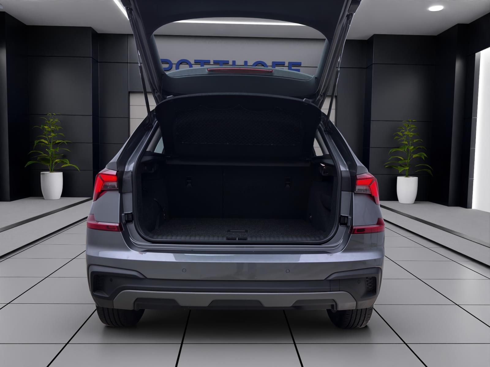 Skoda Kamiq 1.0 TSI DSG DRIVE AHK MATRIX NAVI ACC