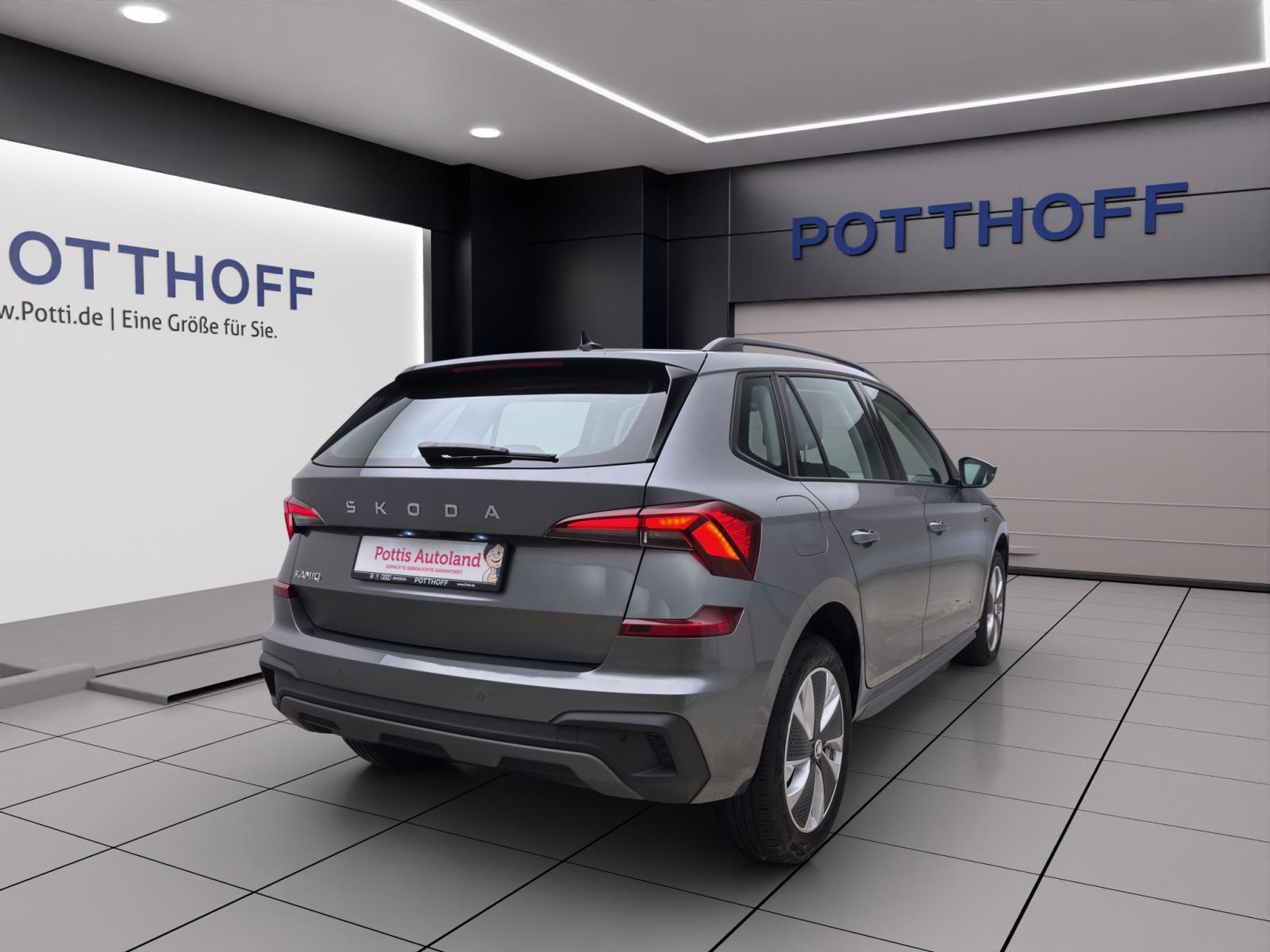 Skoda Kamiq 1.0 TSI DSG DRIVE AHK MATRIX NAVI ACC