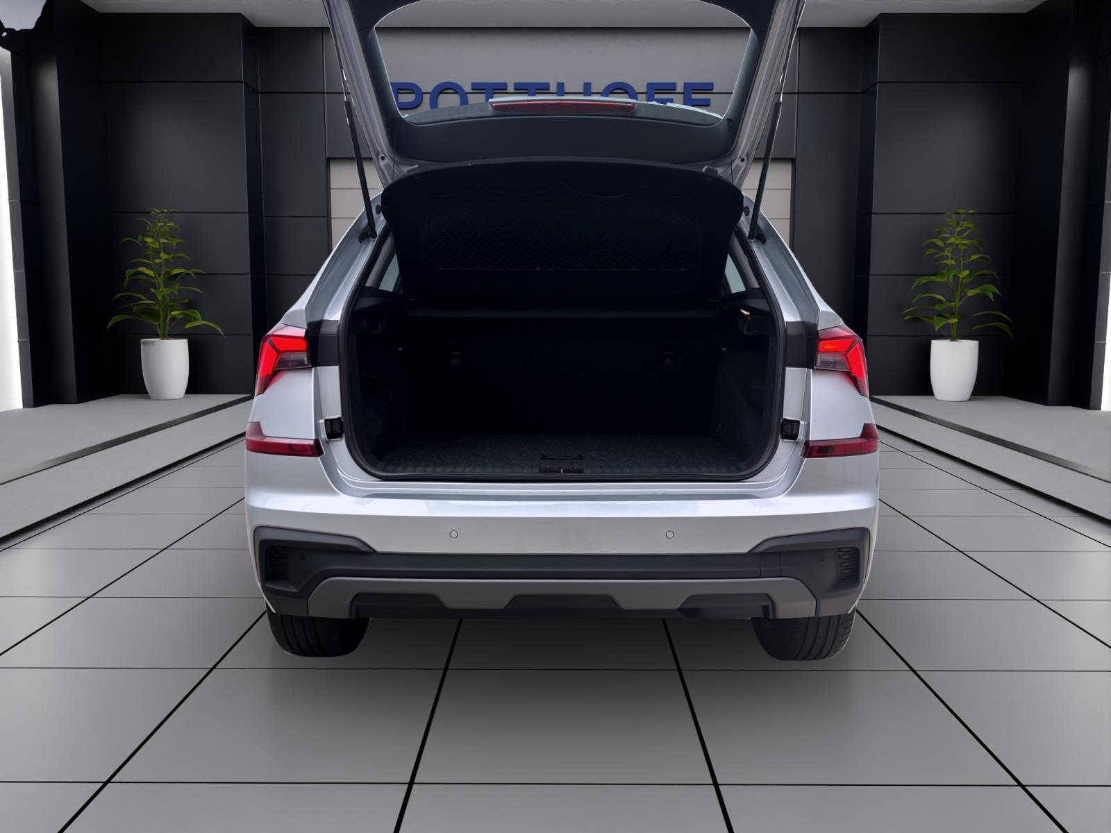 Skoda Kamiq 1.0 TSI DRIVE AHK NAVI MATRIX KAMERA