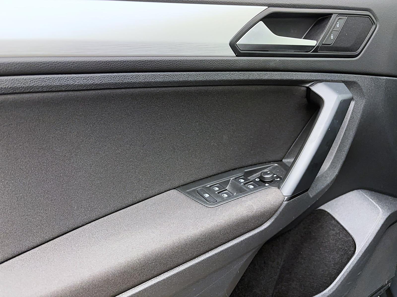 Volkswagen Tiguan 2.0 TSI DSG 4M COMFORTLINE STANDHZG AHK NAVI