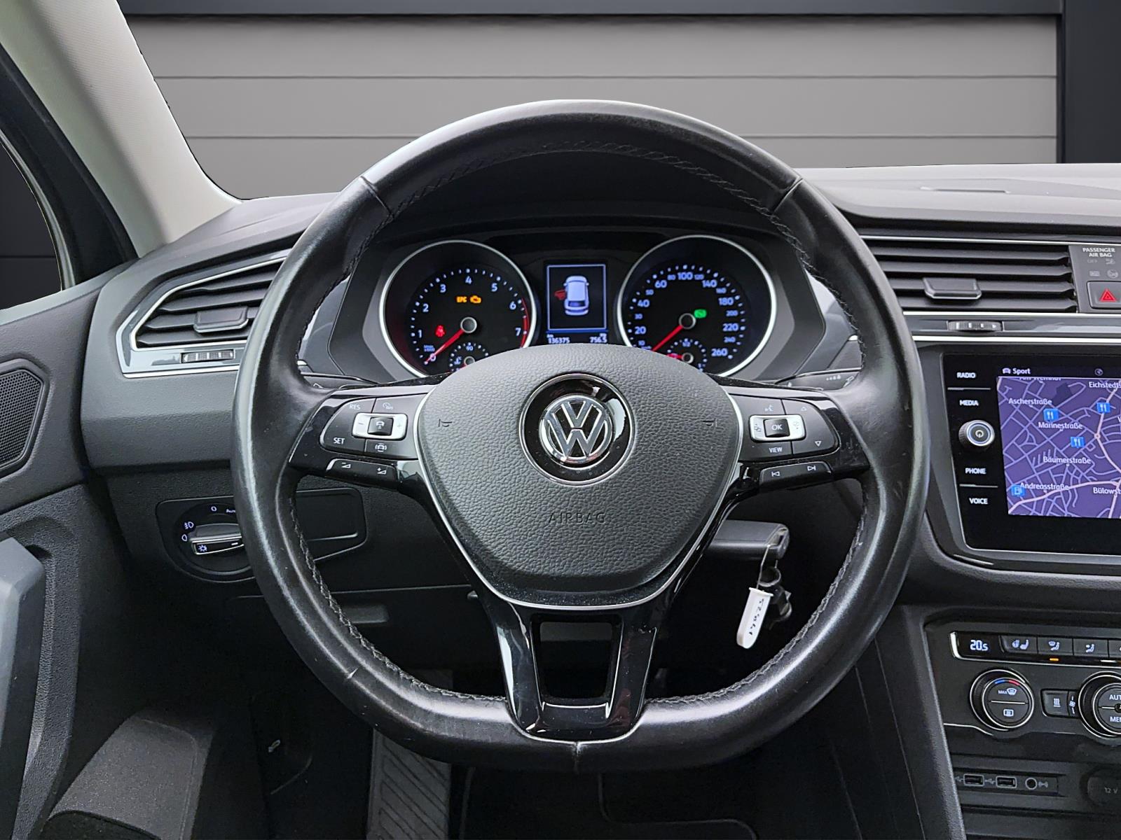 Volkswagen Tiguan 2.0 TSI DSG 4M COMFORTLINE STANDHZG AHK NAVI