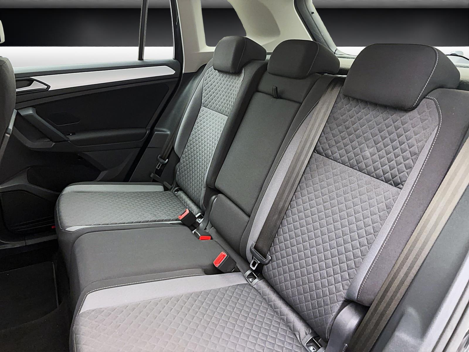 Volkswagen Tiguan 2.0 TSI DSG 4M COMFORTLINE STANDHZG AHK NAVI