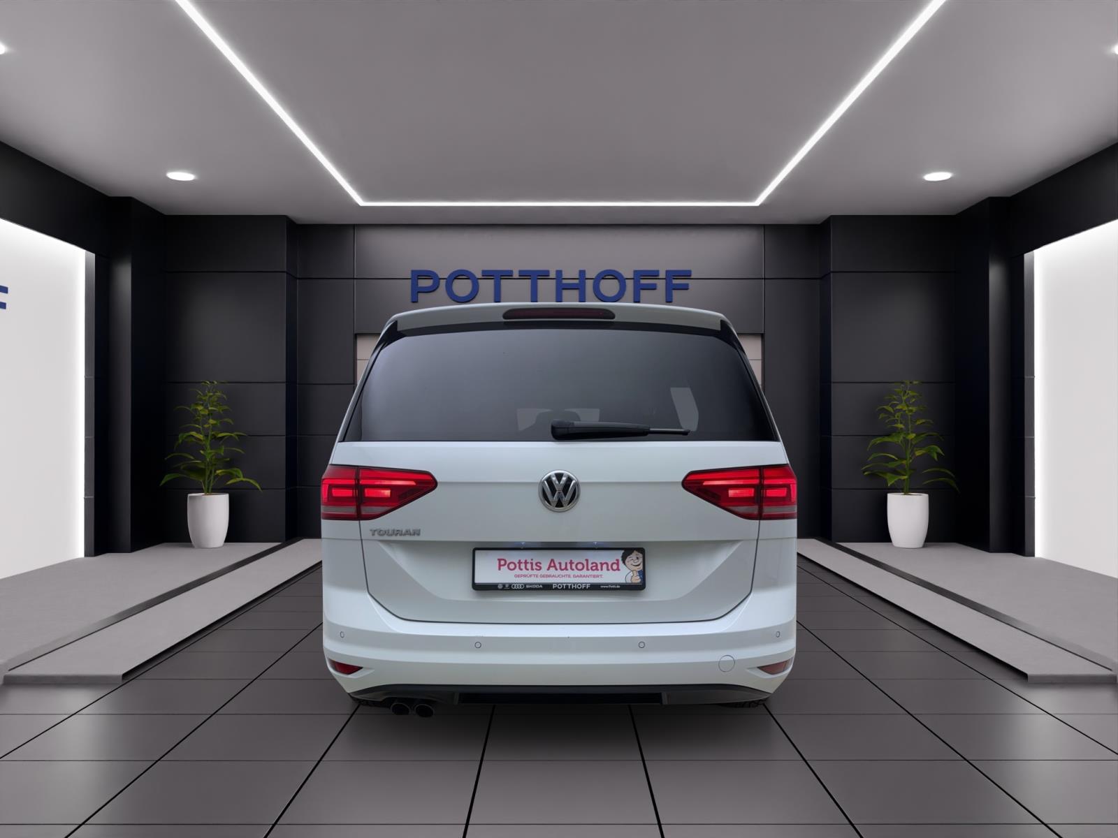 Volkswagen Touran 2.0 TDI ComfortlineNavi AHK ACC ParkAssist Sitzhzg
