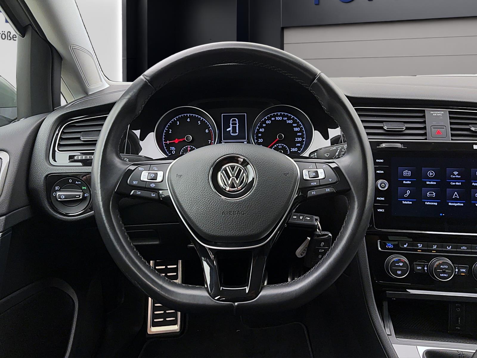 Volkswagen Golf 7 VII 1.0 TSI Join ACC PDC Navi AppConnect Winter