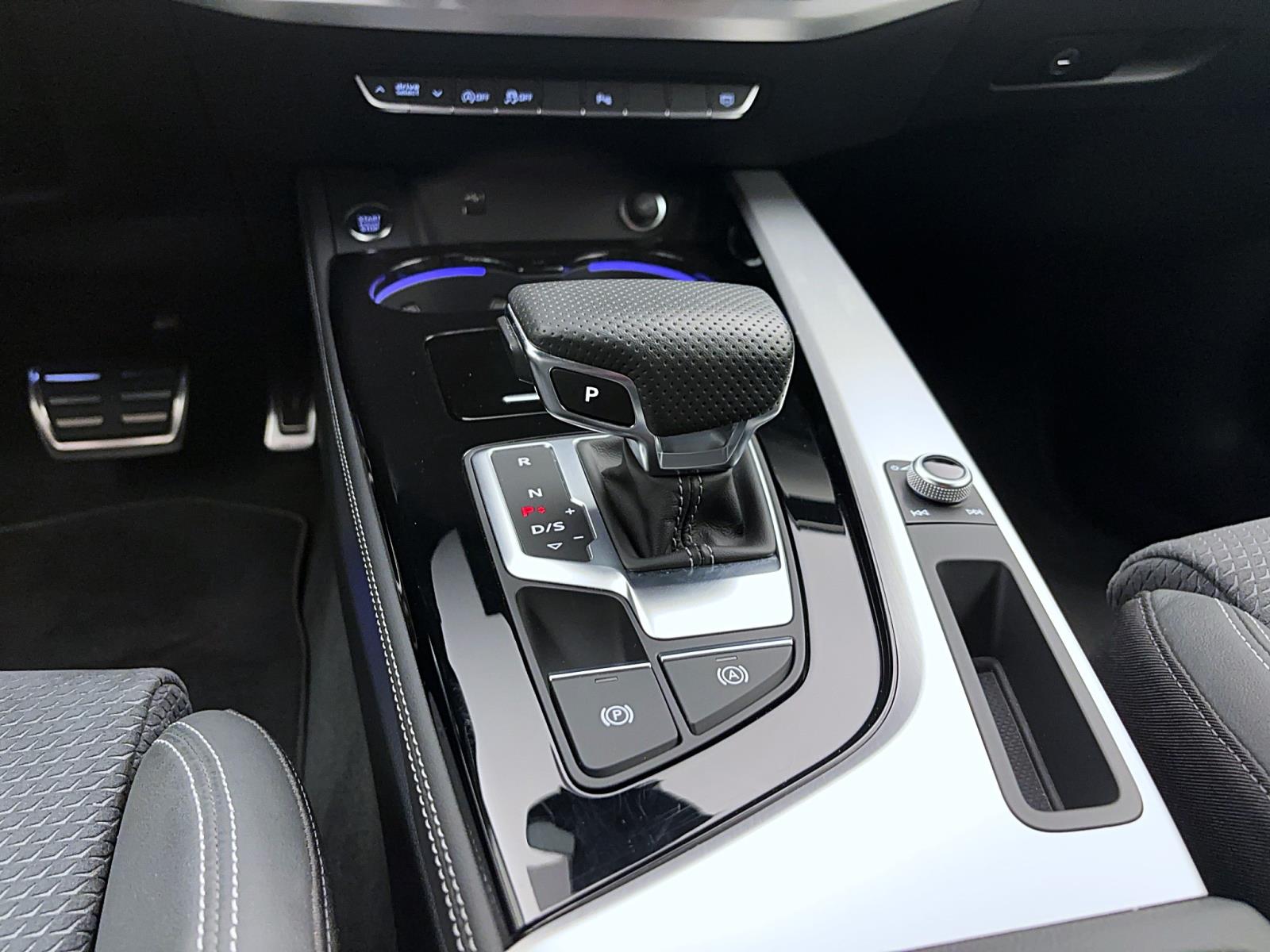 Audi A4 Avant 40 TDI advancedAHK ACC PDC Kamera LED Navi Sitzhzg