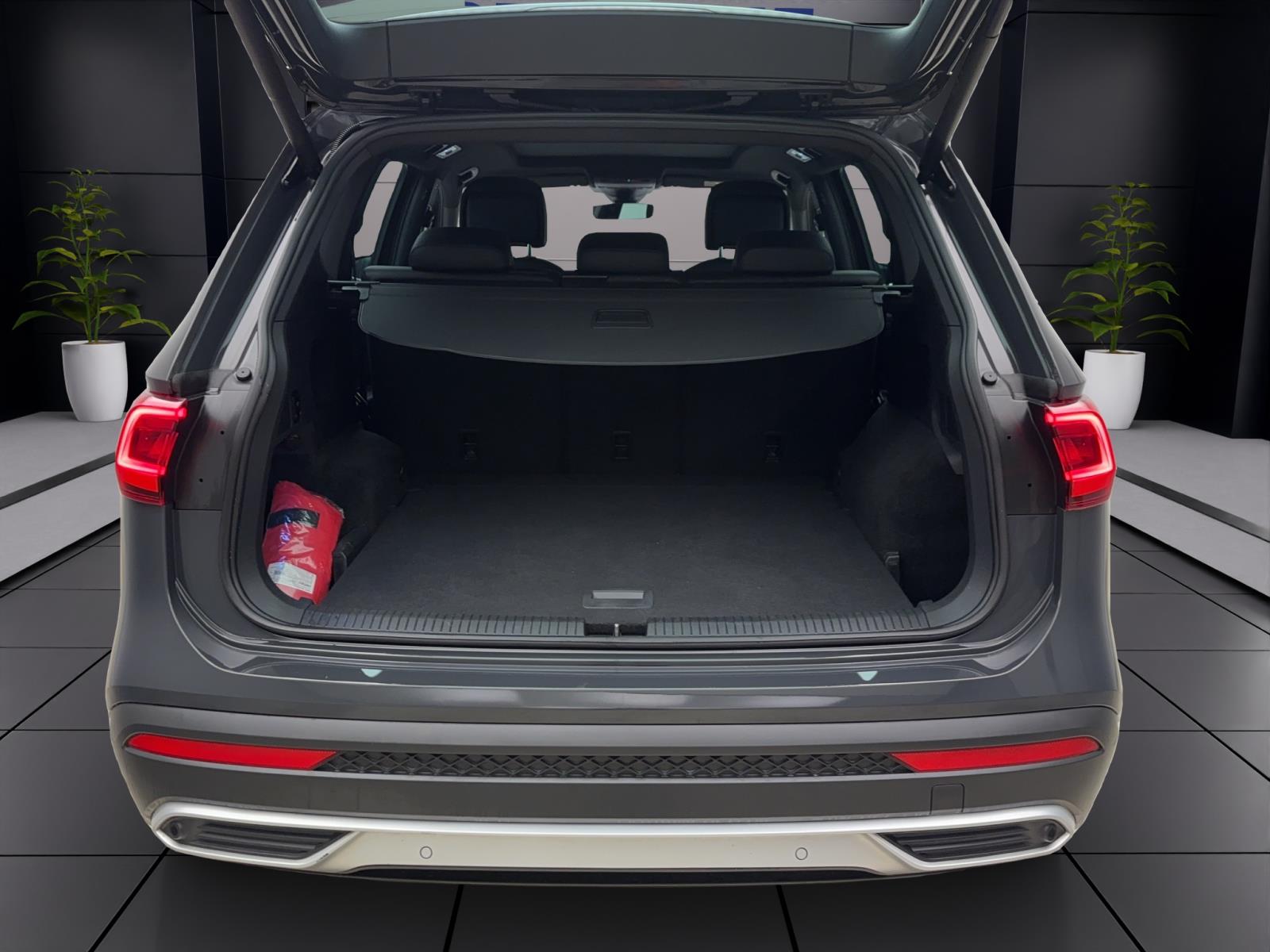 Seat Tarraco 1.5 TSI DSG Xcellence Pano LED ACC Sitzhzg ParkAssist