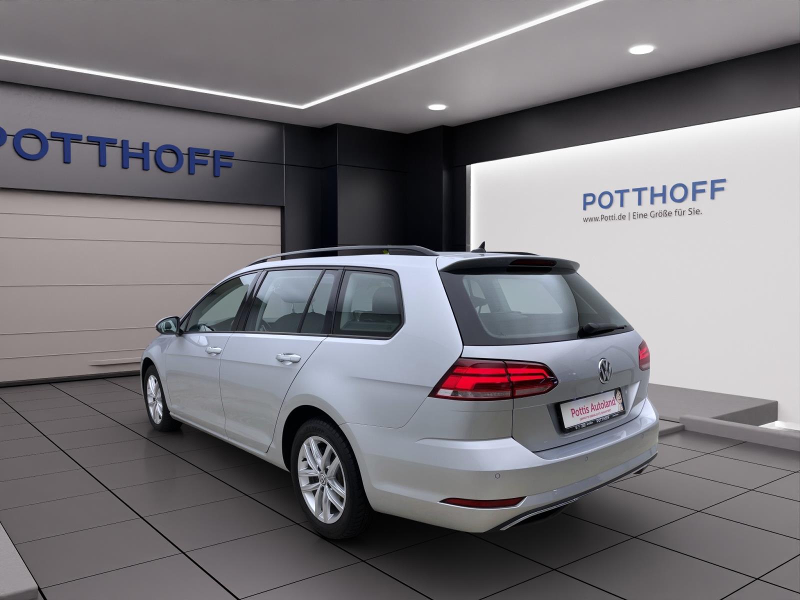 Volkswagen Golf Variant 7 VII 1.6 TDI ComfortlineNavi Sitzhzg ACC LightAssist