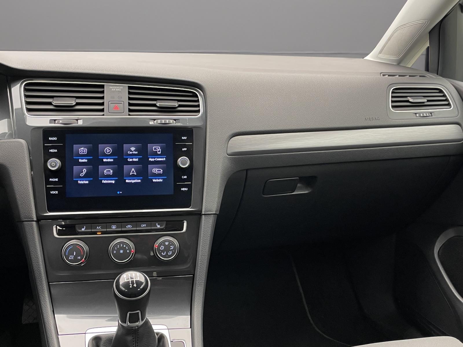 Volkswagen Golf Variant 7 VII 1.6 TDI ComfortlineNavi Sitzhzg ACC LightAssist
