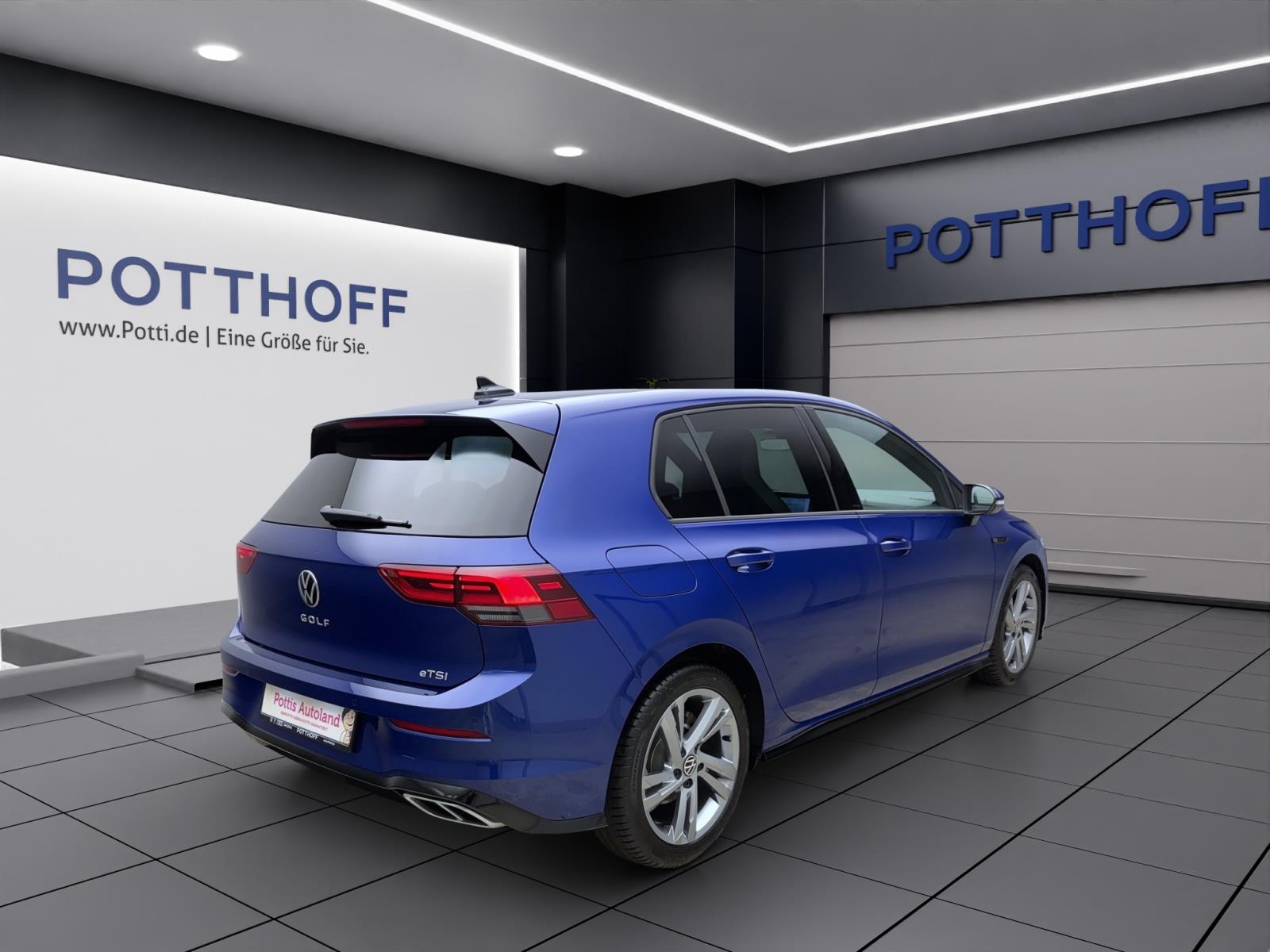 Volkswagen Golf 8 1.5 eTSI DSG R-Line Navi LED ACC TravelAssist Sitzhzg