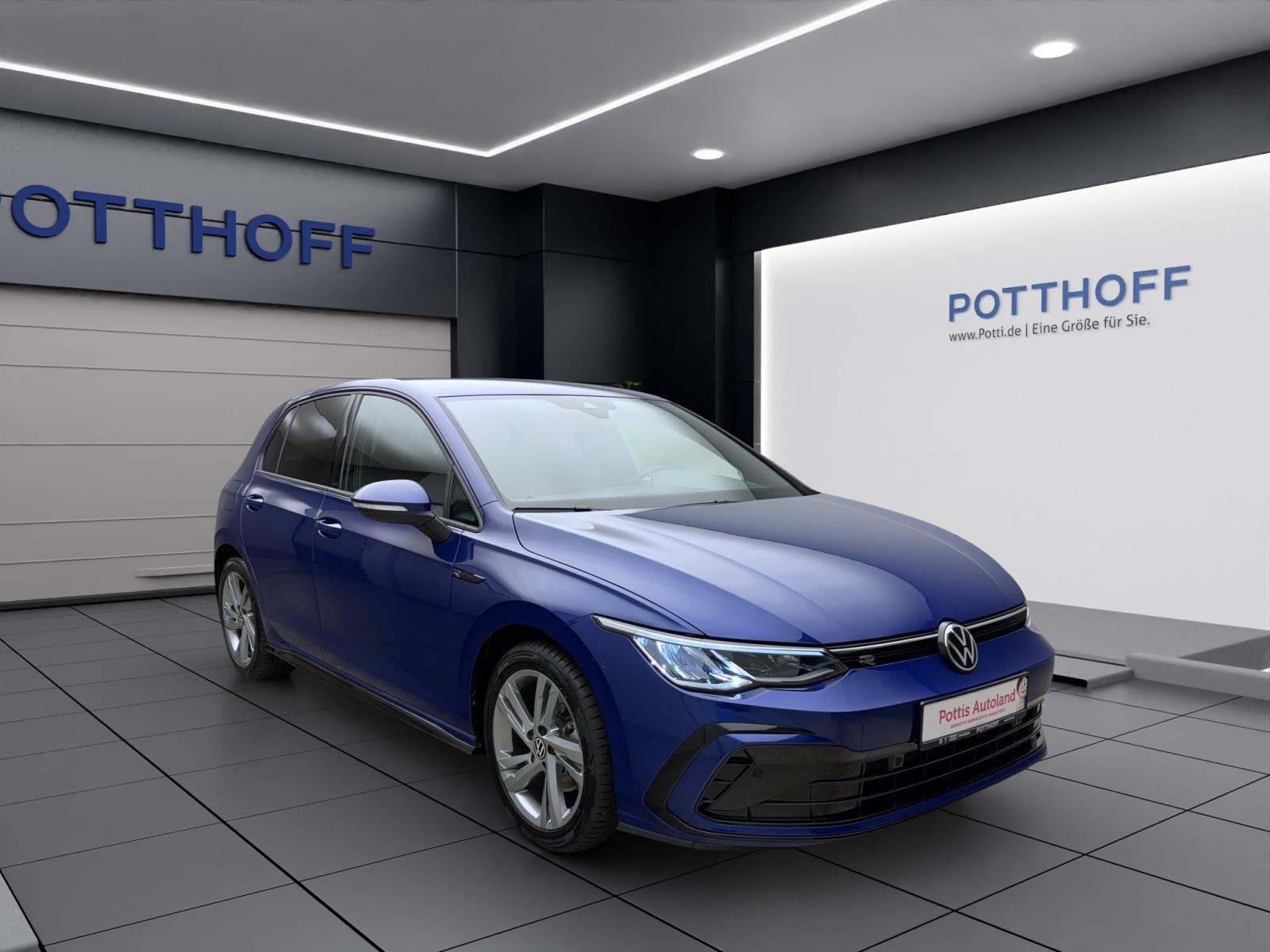 Volkswagen Golf 8 1.5 eTSI DSG R-Line Navi LED ACC TravelAssist Sitzhzg