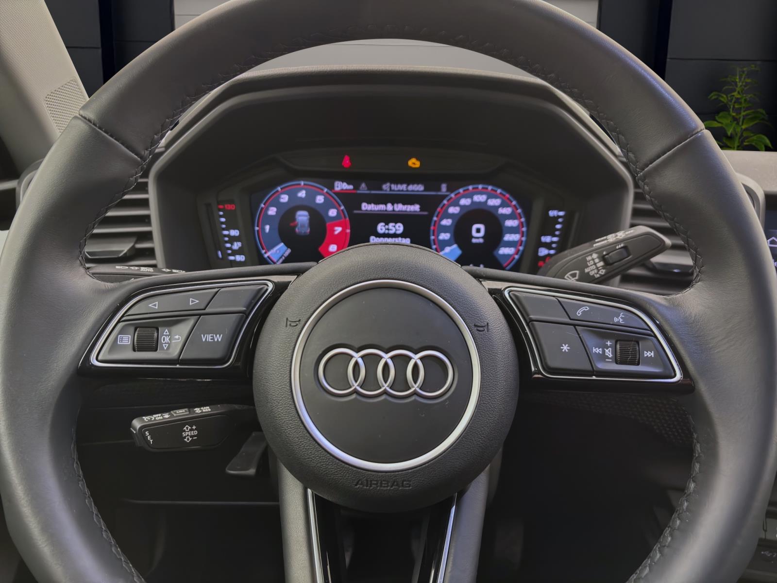 Audi A1 Sportback 25 TFSI PDC LED Sitzhzg Tempo Klima