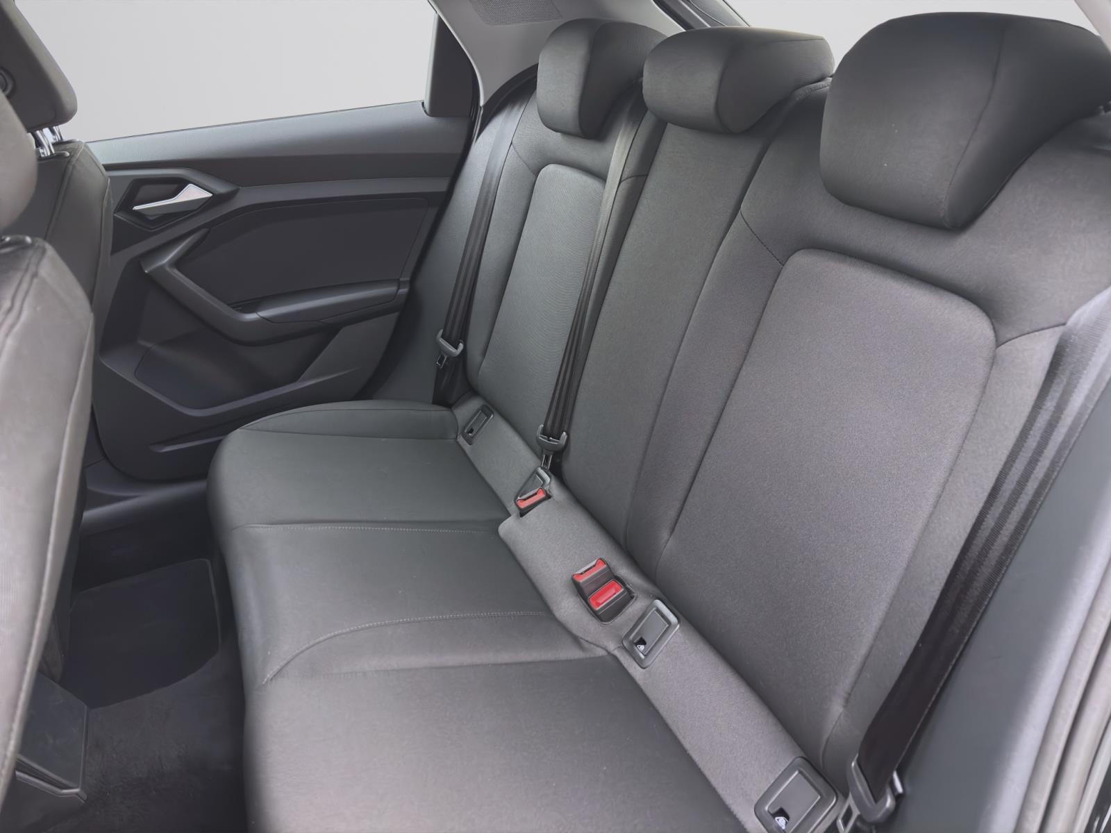 Audi A1 Sportback 25 TFSI PDC LED Sitzhzg Tempo Klima