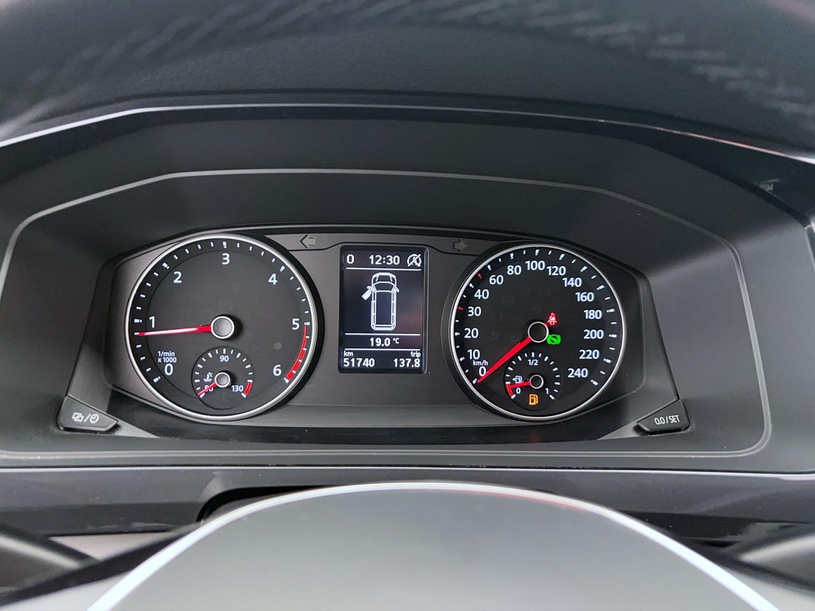Volkswagen T6 Multivan 2.0 TDI DSG COMFORTLINE NAVI AHK KAMERA