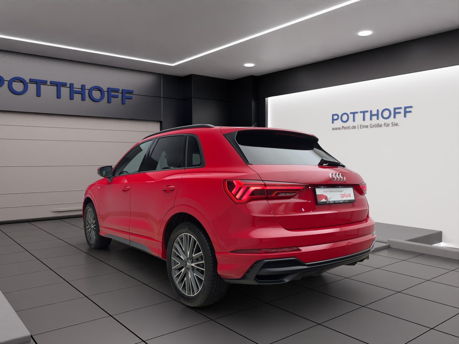 Audi Q3 35 TFSI S linePDC LED Navi Sitzhzg