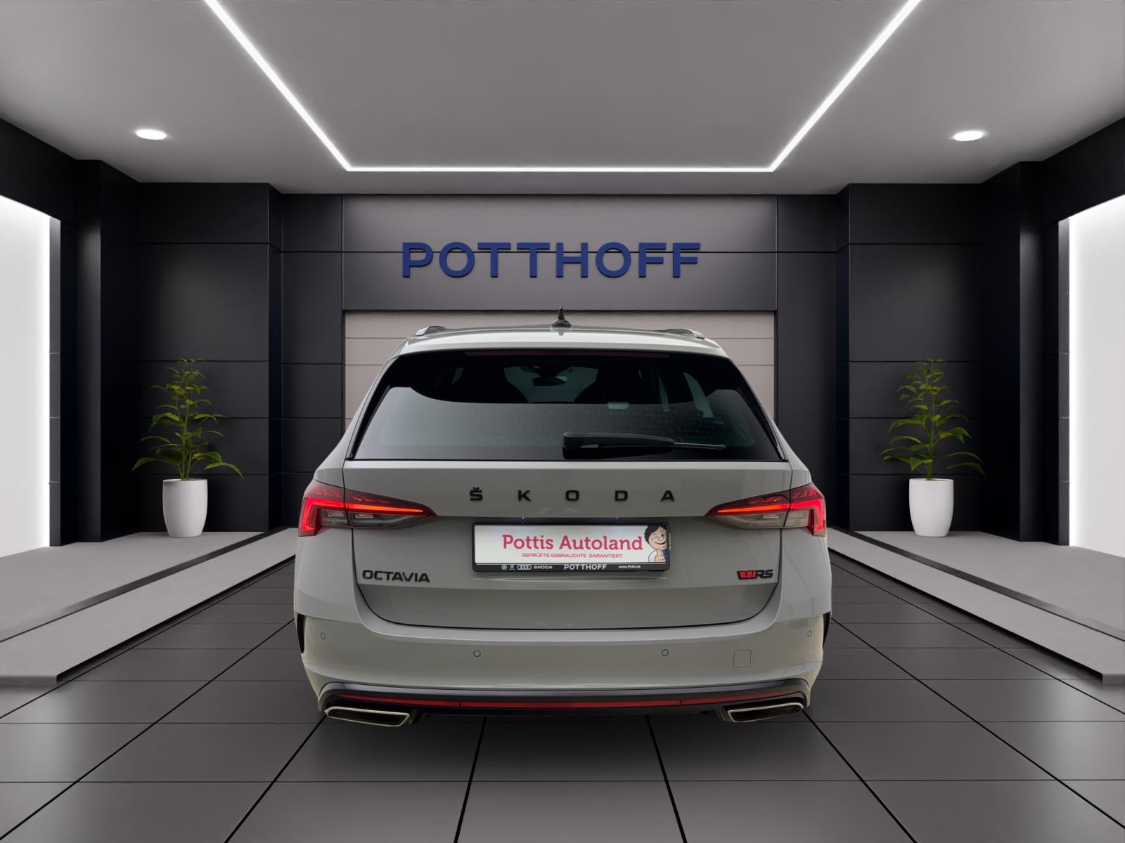 Skoda Octavia Combi 2.0 TSI DSG RSMatrix AHK Navi ACC Sitzhzg