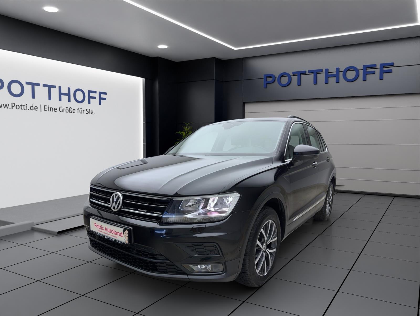 Volkswagen Tiguan 1.5 TSI ComfortlineAHK RearView Sitzhzg LaneAssist