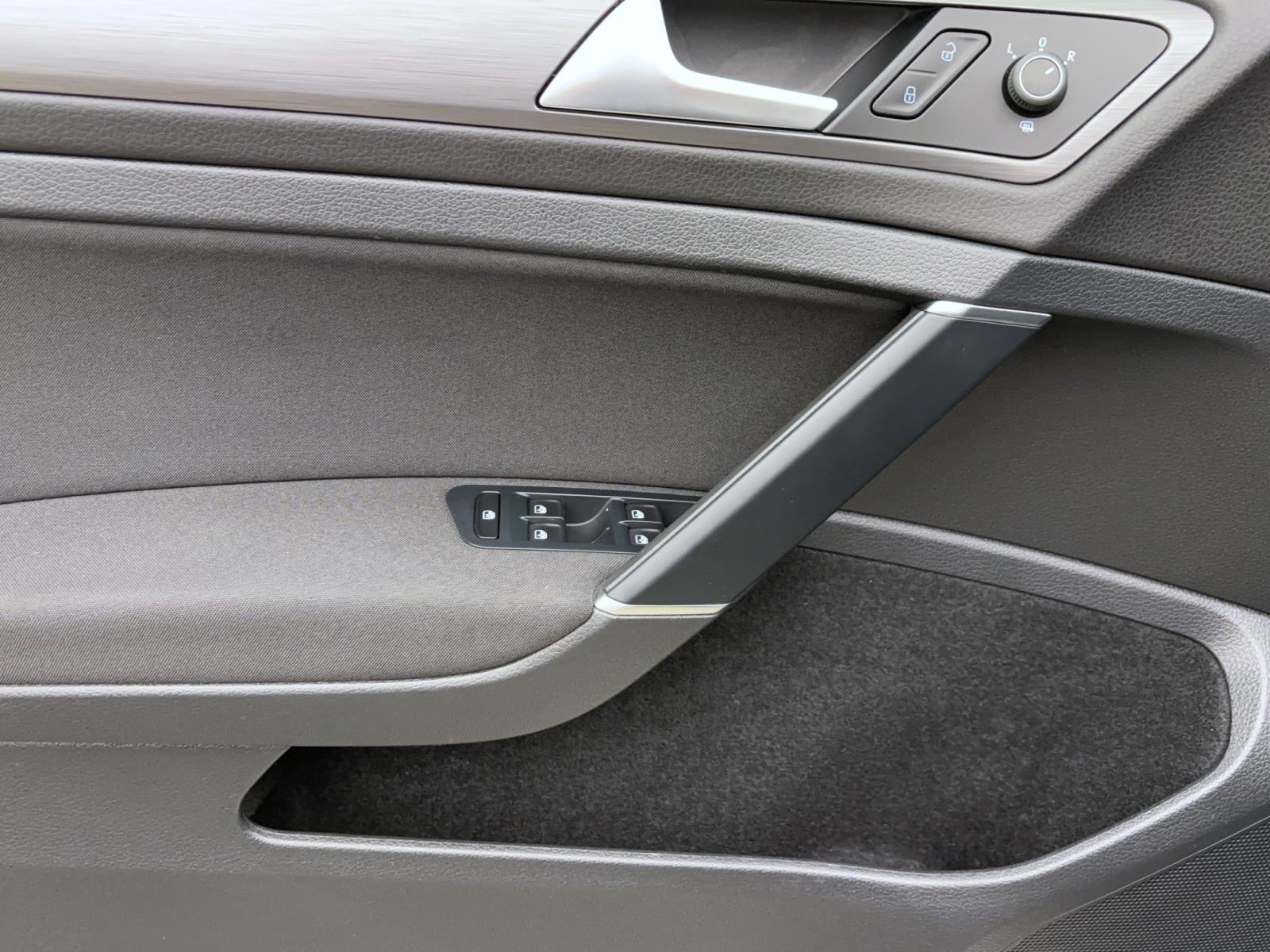 Volkswagen Golf Variant 7 VII 1.5 TSI DSG Comfortline Navi RearAssist Climatronic FrontAssist