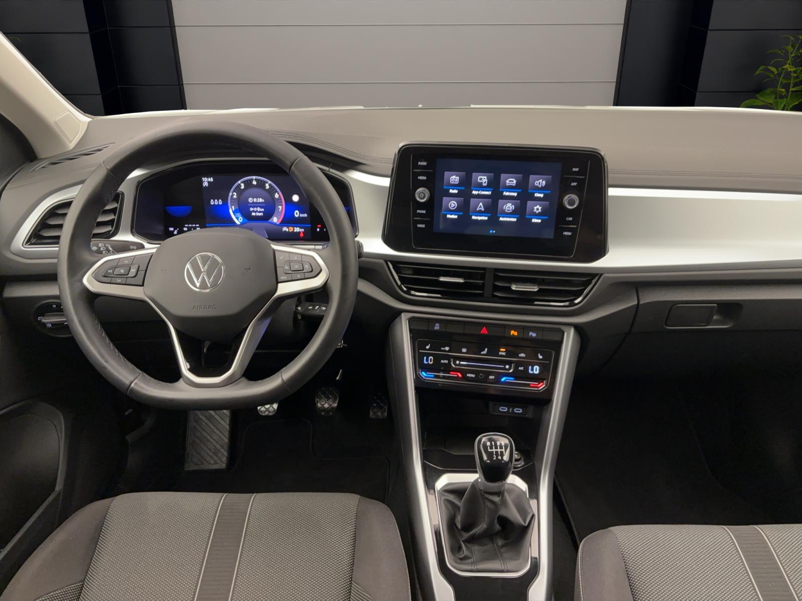Volkswagen T-Roc 1.0 TSI LifeNavi Sitzhzg LaneAssist ParkAssist