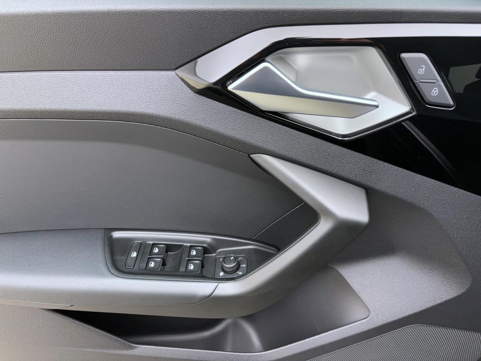 Audi A1 Sportback 30 TFSI advancedPDC LED Sitzhzg