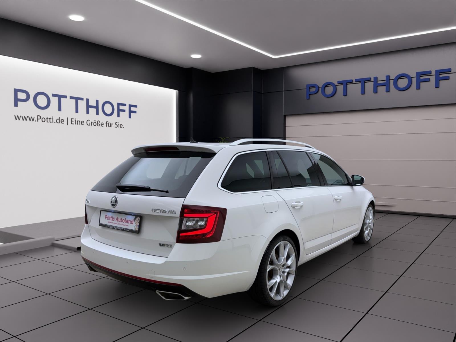 Skoda Octavia Combi 2.0 TDI DSG RSACC PDC LED Navi SmartLink Sitzhzg