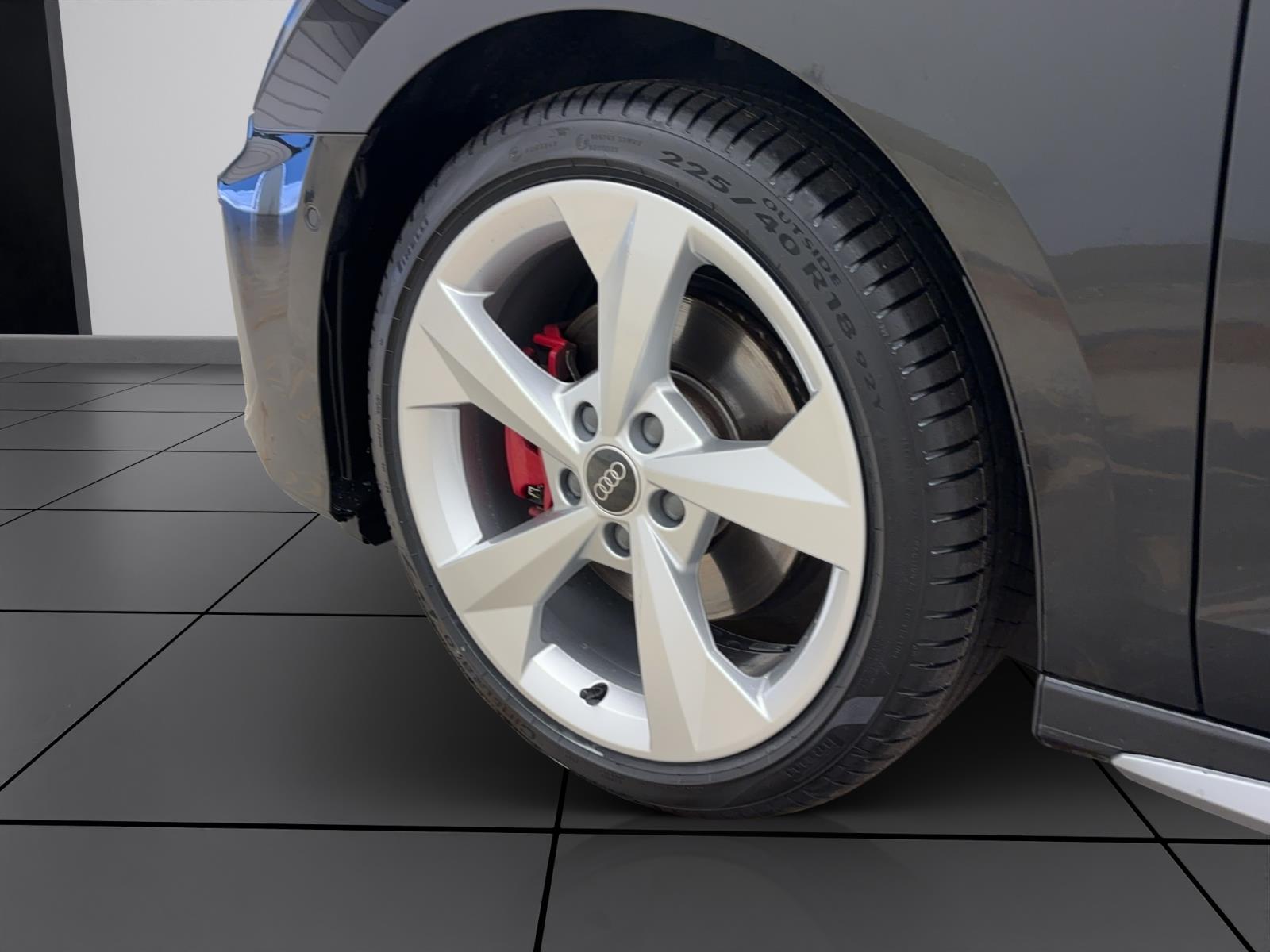Audi A3 Sportback 40 TFSI q S lineAHK ACC ParkAssist LED Navi Sitzhzg