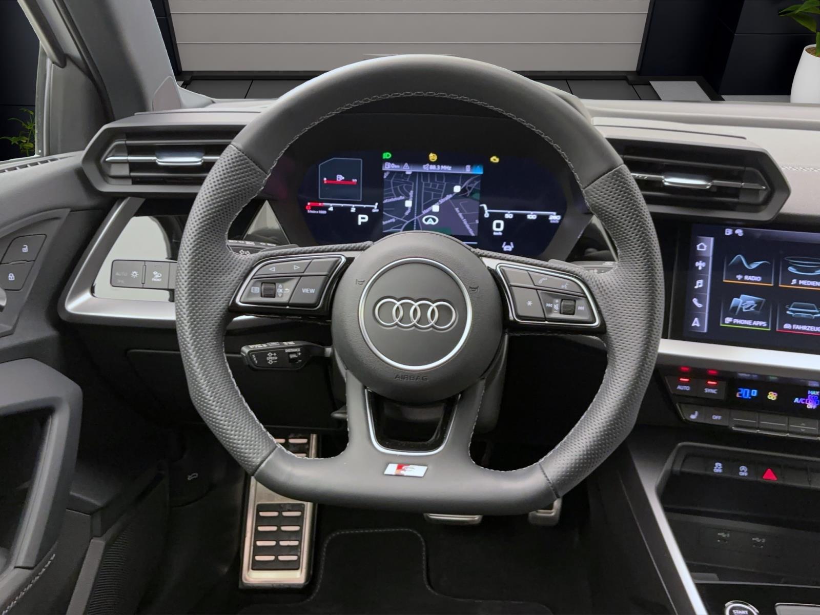 Audi A3 Limousine 35 TDI S linePano AHK ACC LED Navi Sitzhzg