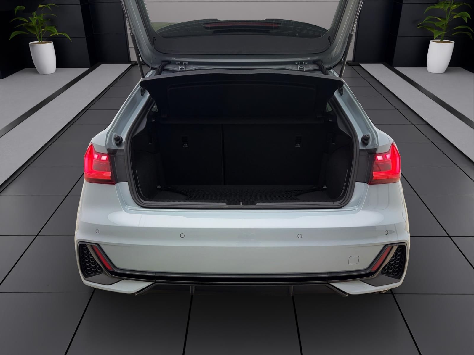 Audi A1 Sportback 35 TFSI S lineACC PDC LED Sitzhzg Klima