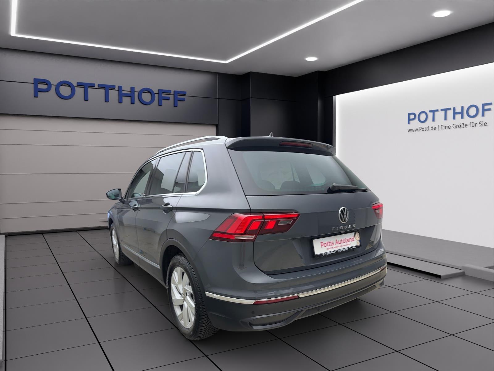 Volkswagen Tiguan 2.0 TDI MoveNavi AHK RearView LED ACC LightAssist