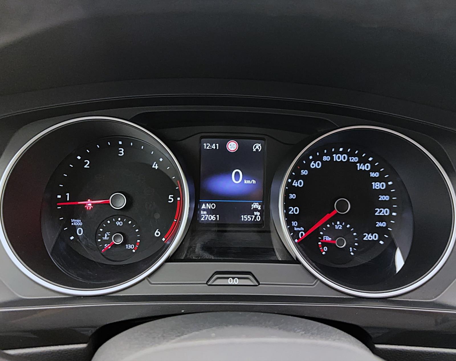 Volkswagen Tiguan 2.0 TDI MoveNavi AHK RearView LED ACC LightAssist