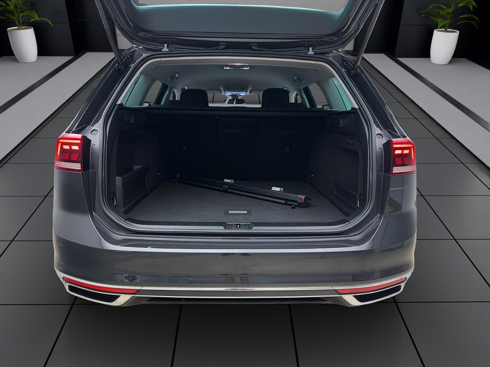 Volkswagen Passat Variant 1.4 TSI eHybrid DSG GTE Navi AHK LED ACC TravelAssist