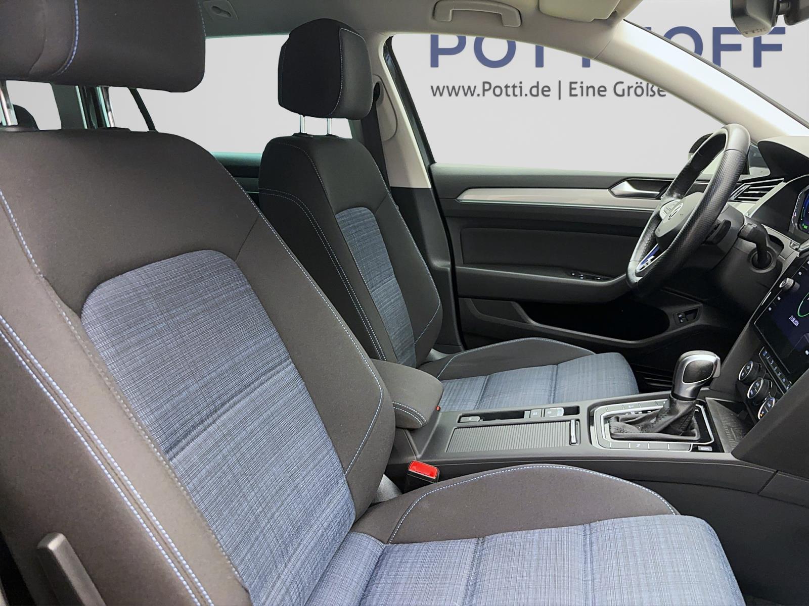 Volkswagen Passat Variant 1.4 TSI eHybrid DSG GTE Navi AHK LED ACC TravelAssist