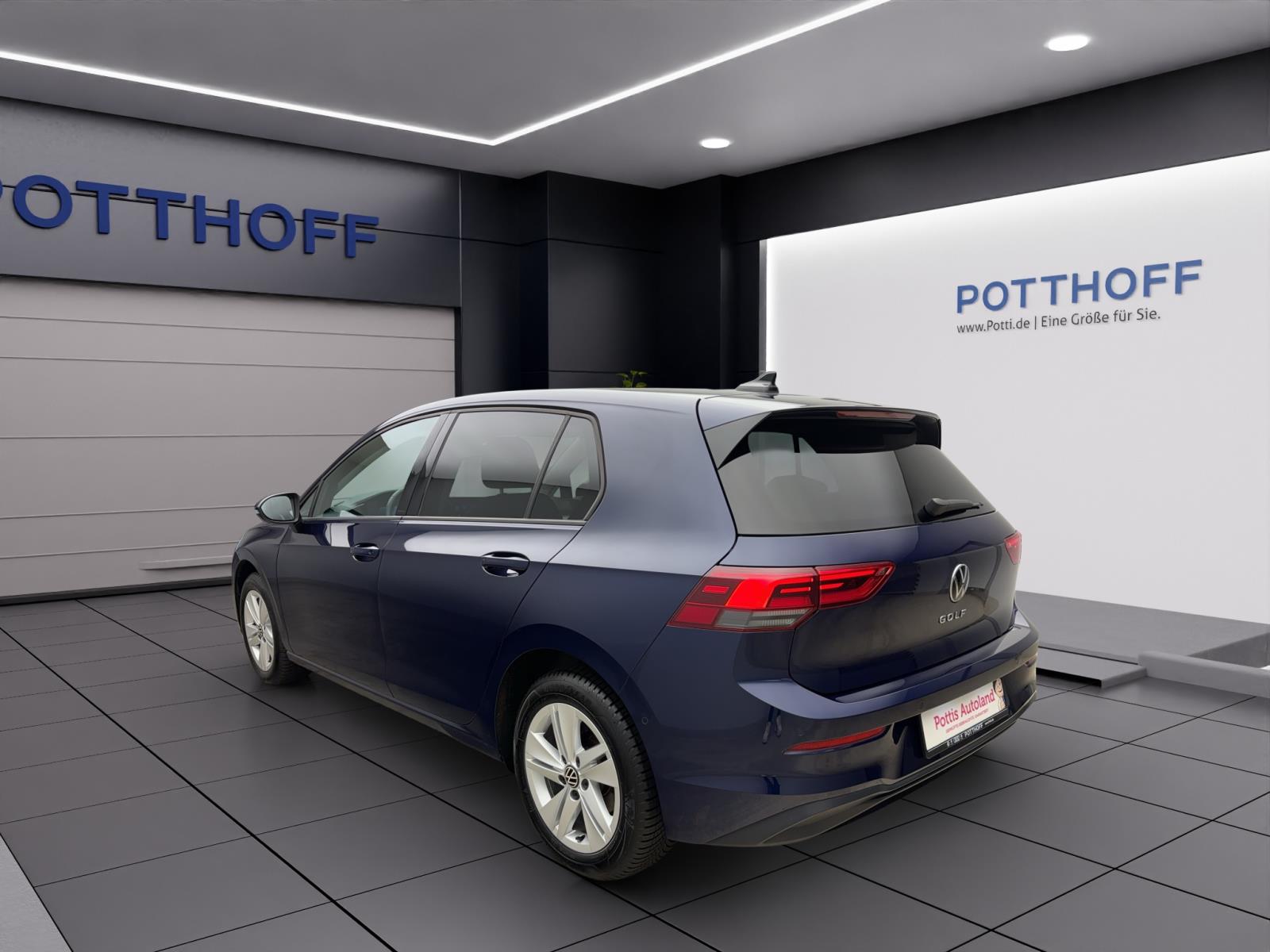 Volkswagen Golf 1.5 TSI LIFE NAVI LED ACC LANEASSIST