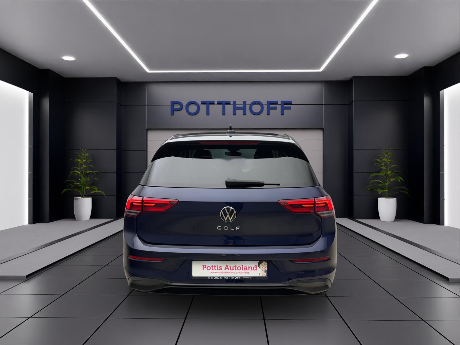 Volkswagen Golf 1.5 TSI LIFE NAVI LED ACC LANEASSIST