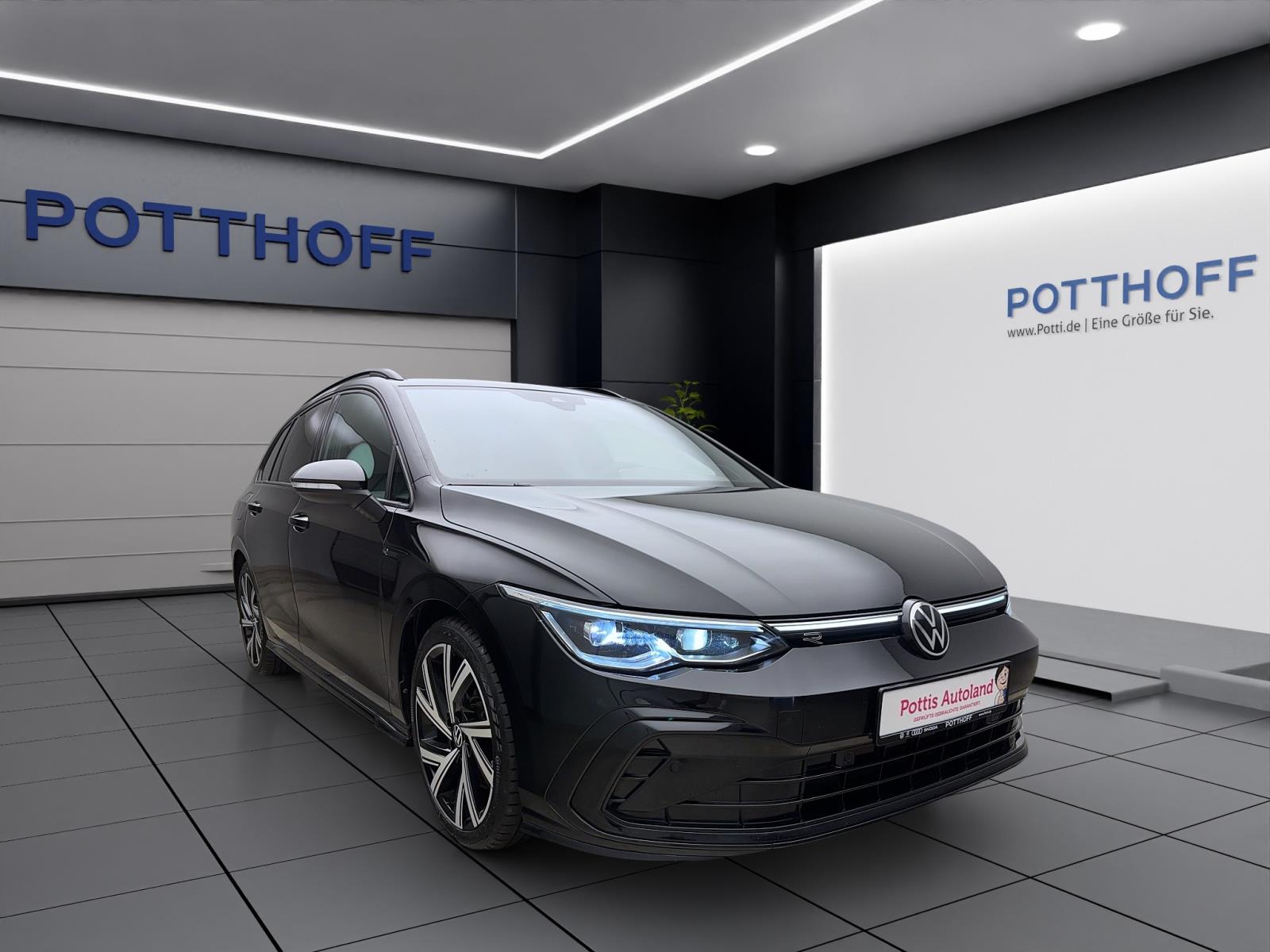 Volkswagen Golf Variant 8 2.0 TDI DSG R-LinePano IQ.Light Navi TravelAssist
