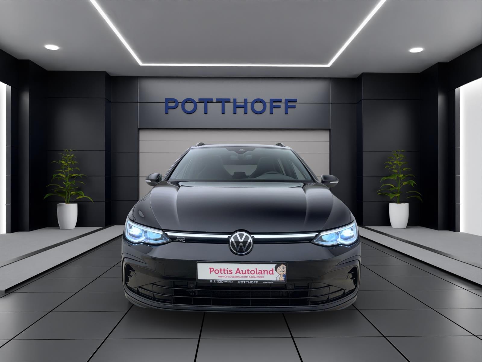 Volkswagen Golf Variant 8 2.0 TDI DSG R-LinePano IQ.Light Navi TravelAssist