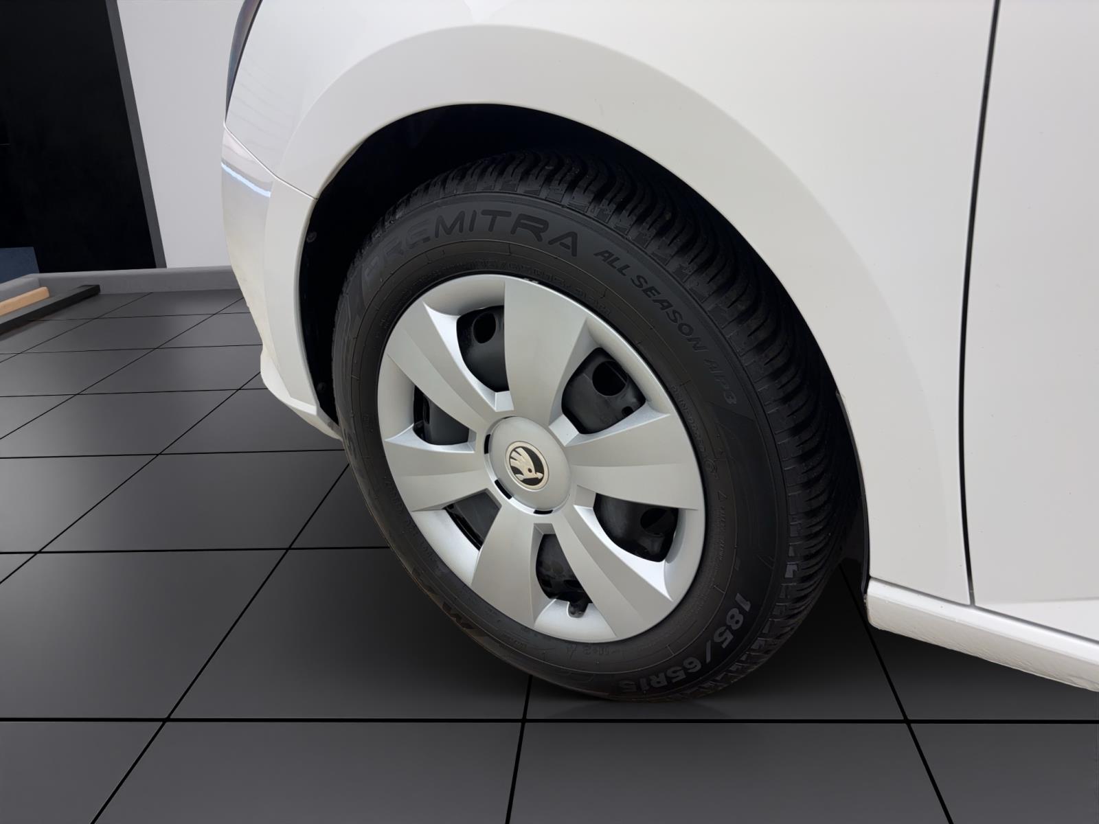 Skoda Fabia 1.0 MPI ActiveCool&SoundPaket Klima DAB+
