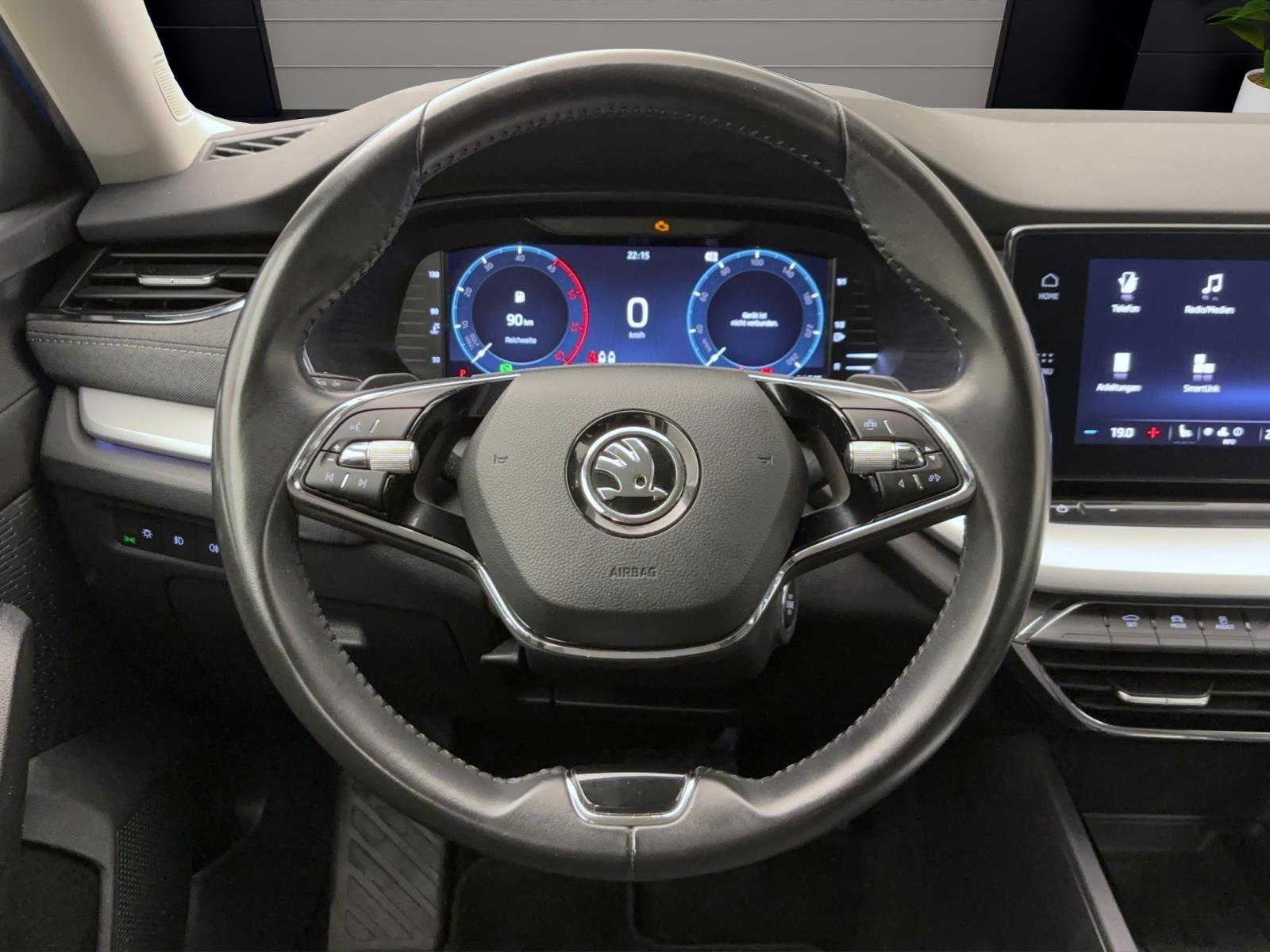 Skoda Octavia Combi 2.0 TDI DSG First Edition Navi LED Sitzhzg FrontAssist