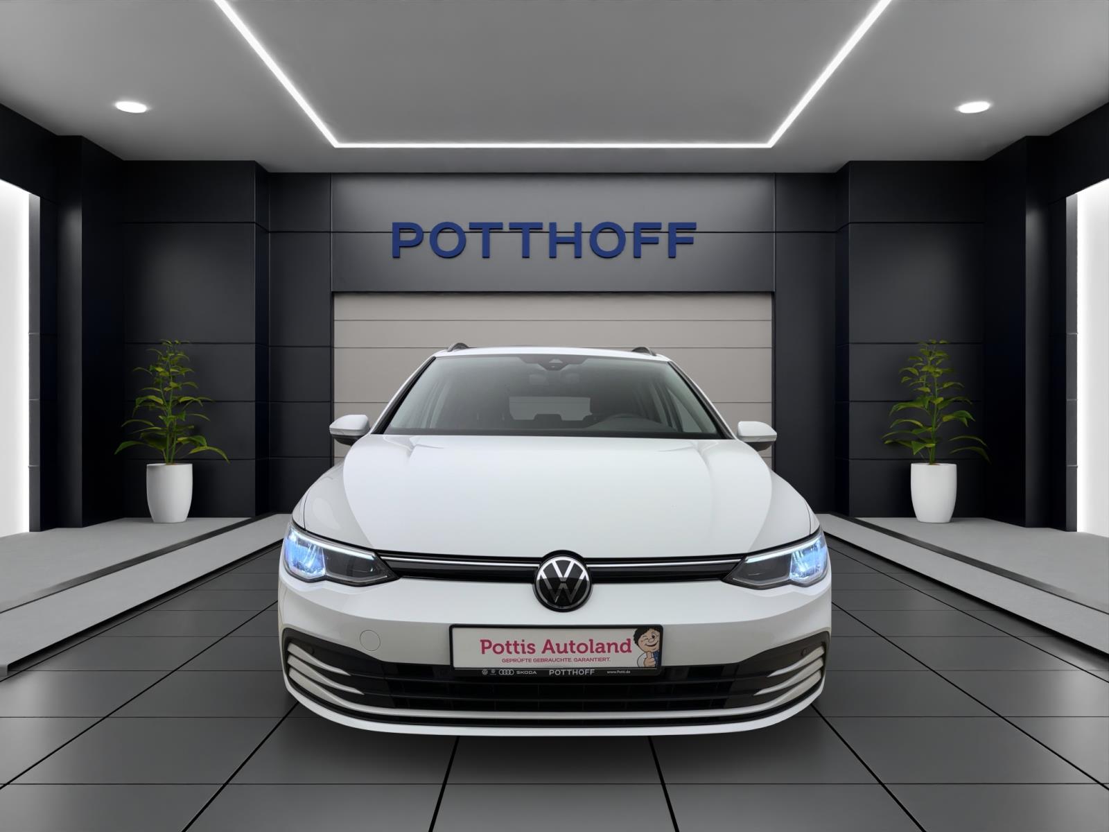 Volkswagen Golf Variant 8 2.0 TDI DSG Life AHK PDC Kamera LED Navi AppConnect